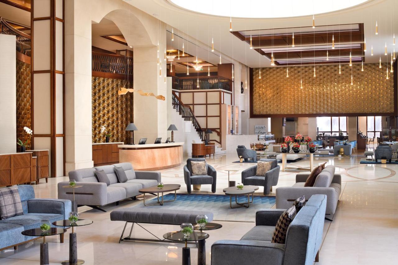Crowne Plaza - Dubai Jumeirah By Ihg Exterior photo Lobby